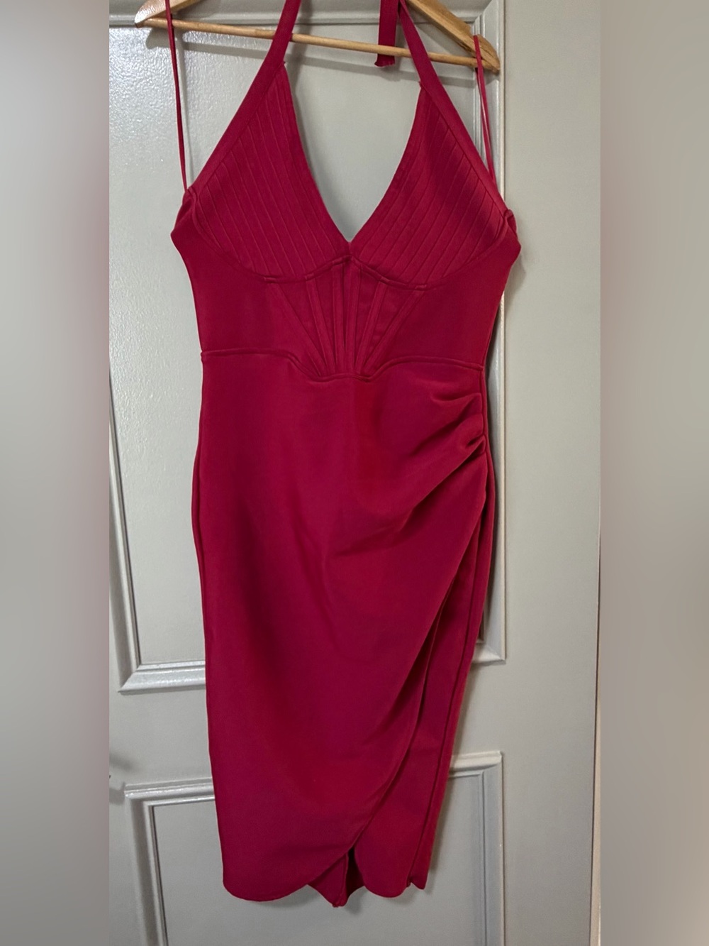 Chic Strapless Burgundy Midi Dress